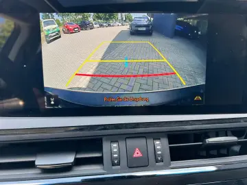 LEXUS ES 300 h Business Line  Bi-LED ACC PDC GSD Navi