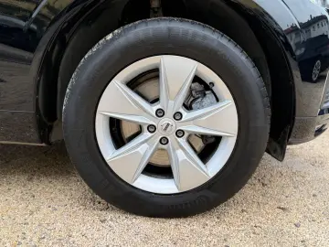 VOLVO XC60 Core AWD Kamera ACC Navi