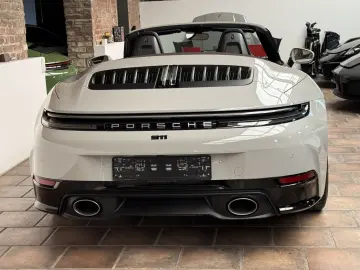 PORSCHE 992 911 Carrera Cabriolet SPORTDESIGN-SPORTABGAS