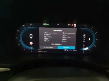 VOLVO XC60 B4 D AWD Geartronic Momentum Pro