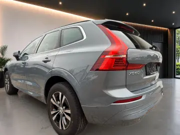 VOLVO XC 60 XC60 Momentum Pro AWD