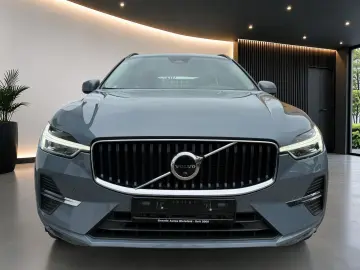 VOLVO XC 60 XC60 Momentum Pro AWD
