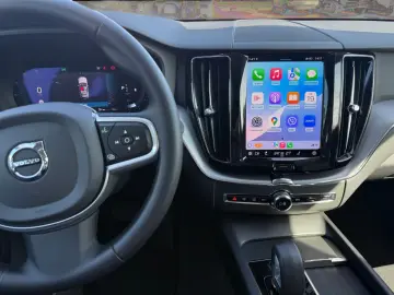 VOLVO XC 60 XC60 Momentum Pro AWD