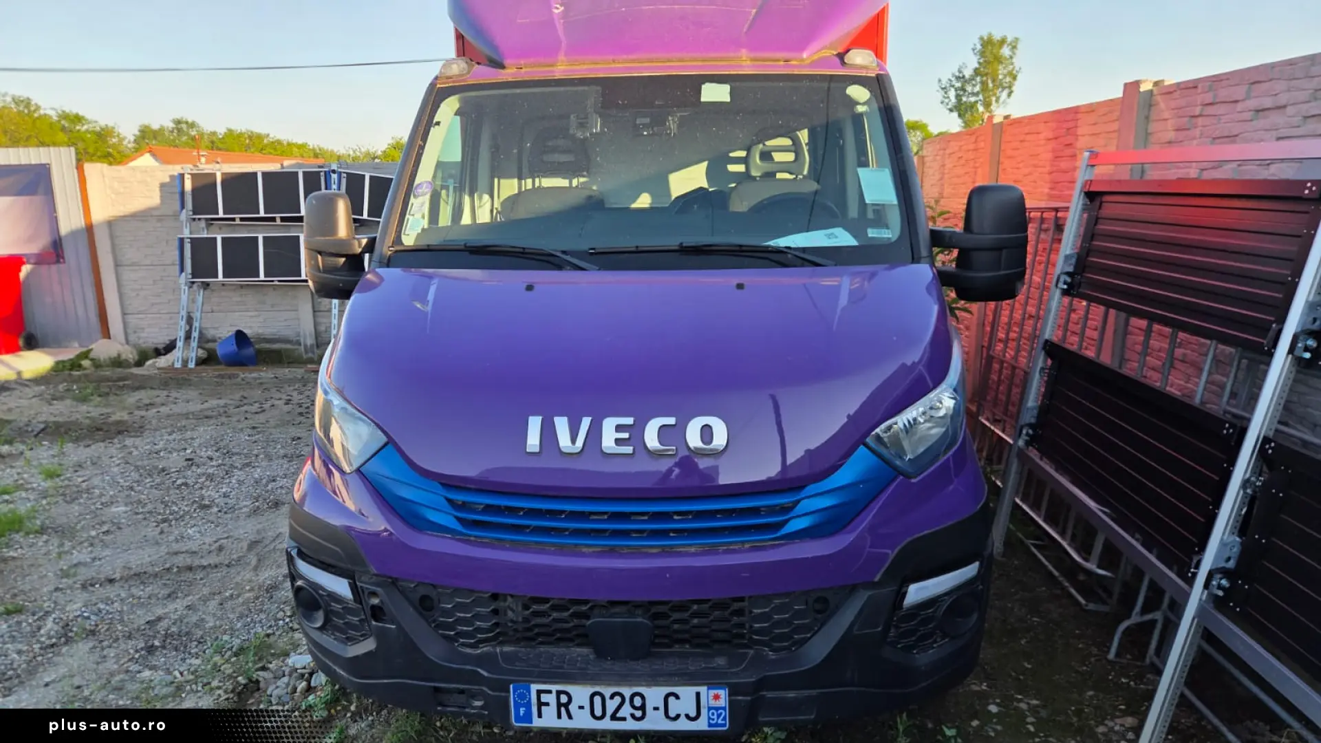IVECO DAILY CUB FRIGORIFIC - STOC 6 BUCATI
