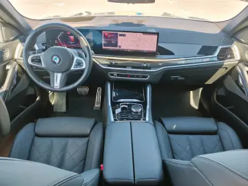 BMW X6 30d M-Sport 22  Pano AHK 360  Massage NP119`