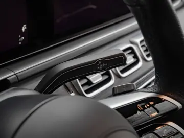 MERCEDES-BENZ GLE 450 d 4M AMG-Sport Pano Burm AHK HUD Nappa