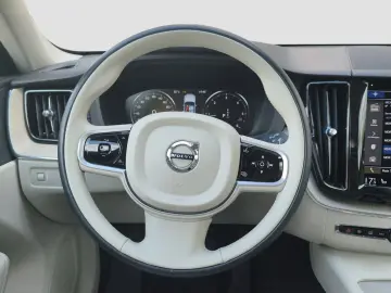 VOLVO XC60 B4 Inscription AWD