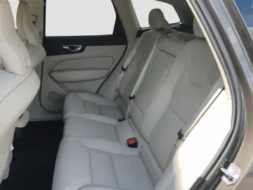 VOLVO XC60 B4 Inscription AWD