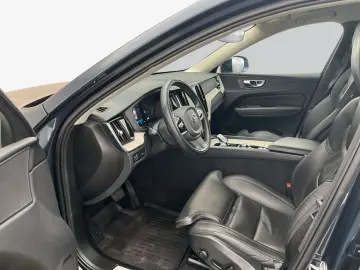 VOLVO XC60 B5 D AWD Geartronic Inscription