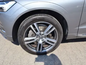 VOLVO XC60 B4 D AWD Geartronic Inscription ACC NAVI PA