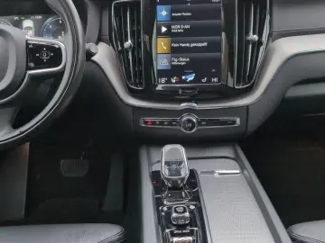 VOLVO XC60 B4 Diesel AWD GT Inscripton Standhz Kamera