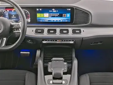 MERCEDES-BENZ GLE 450 d 4M AMG Line Advanced   Pano …