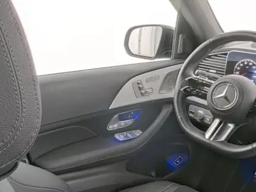 MERCEDES-BENZ GLE 450 d 4M AMG Line Advanced   Pano …