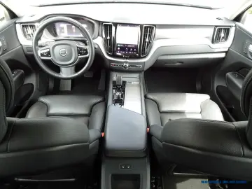 VOLVO XC60 B4 AWD Geartronic Plus Bright