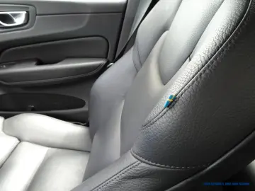VOLVO XC60 B4 AWD Geartronic Plus Bright