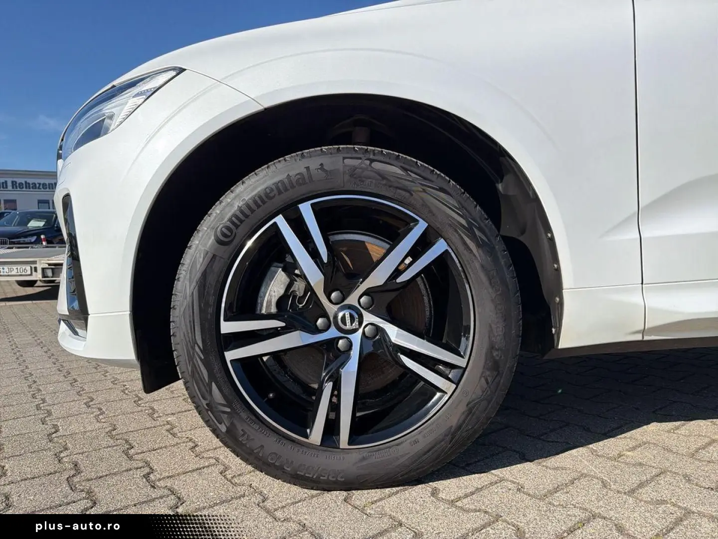 VOLVO XC60 2021 — imagine 10