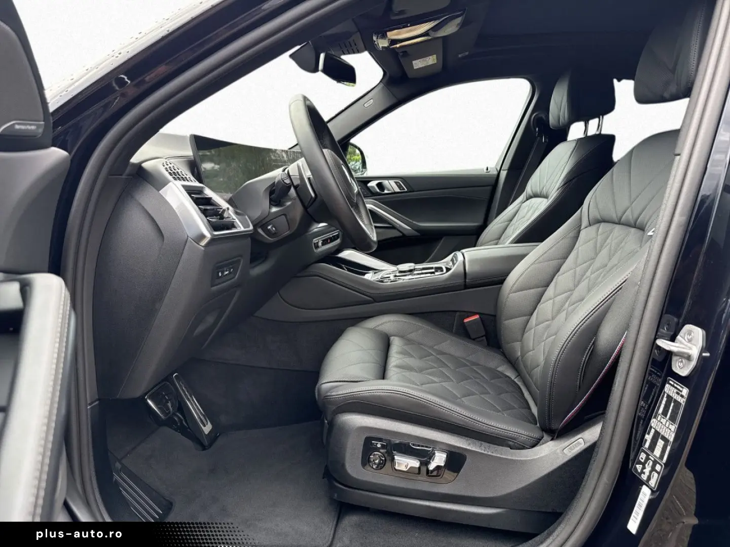 BMW X6 xDr 30d M SPORT PRO SoftCl AHK Pano StHz H K