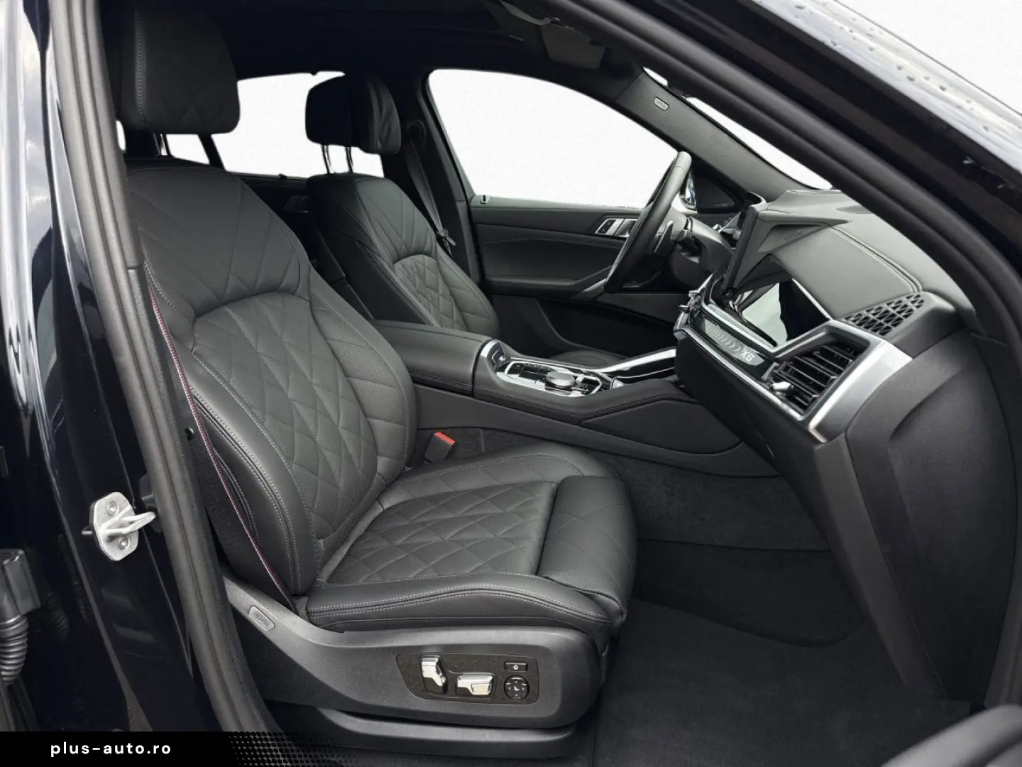 BMW X6 xDr 30d M SPORT PRO SoftCl AHK Pano StHz H K