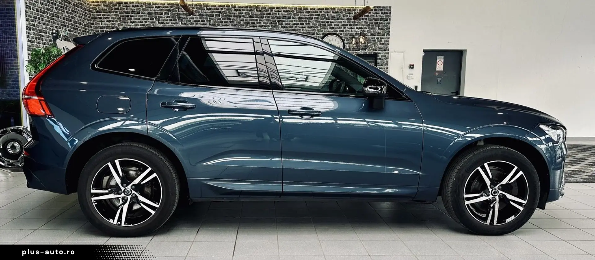 VOLVO XC60 2021 — imagine 4