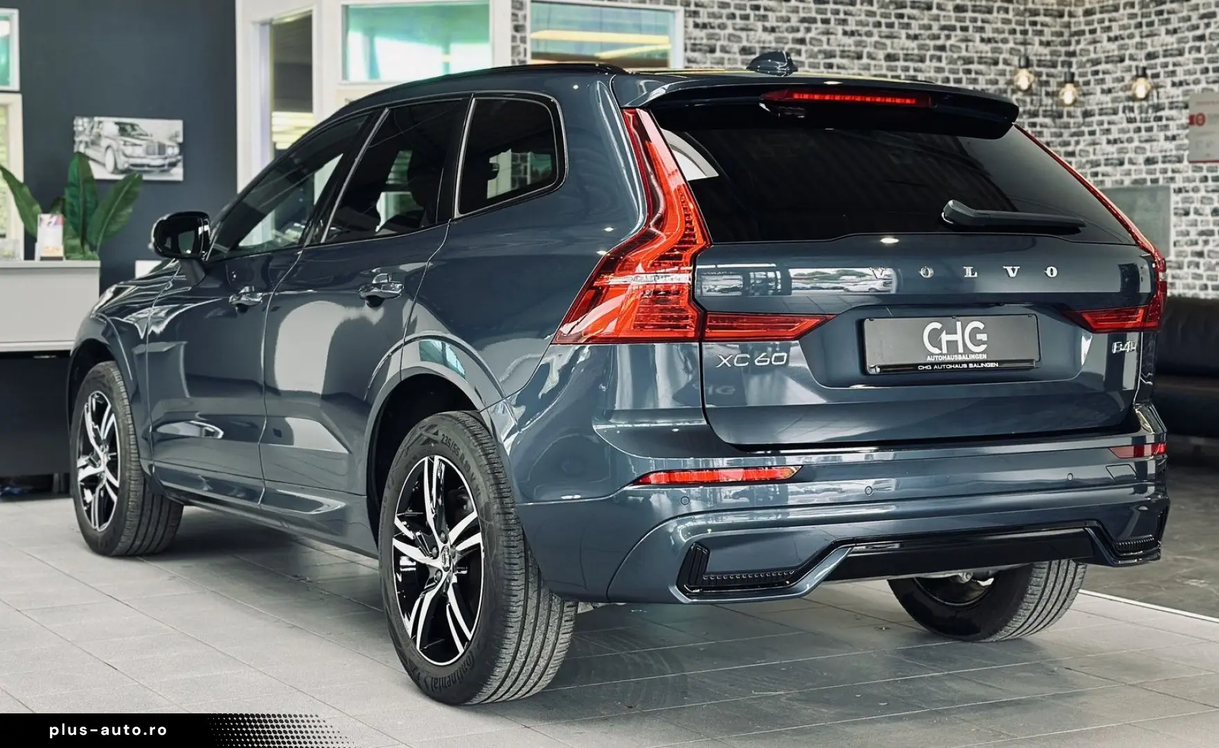 VOLVO XC60 2021 — imagine 5