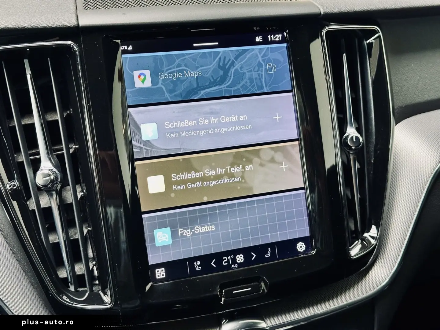 VOLVO XC60 2021 — imagine 24