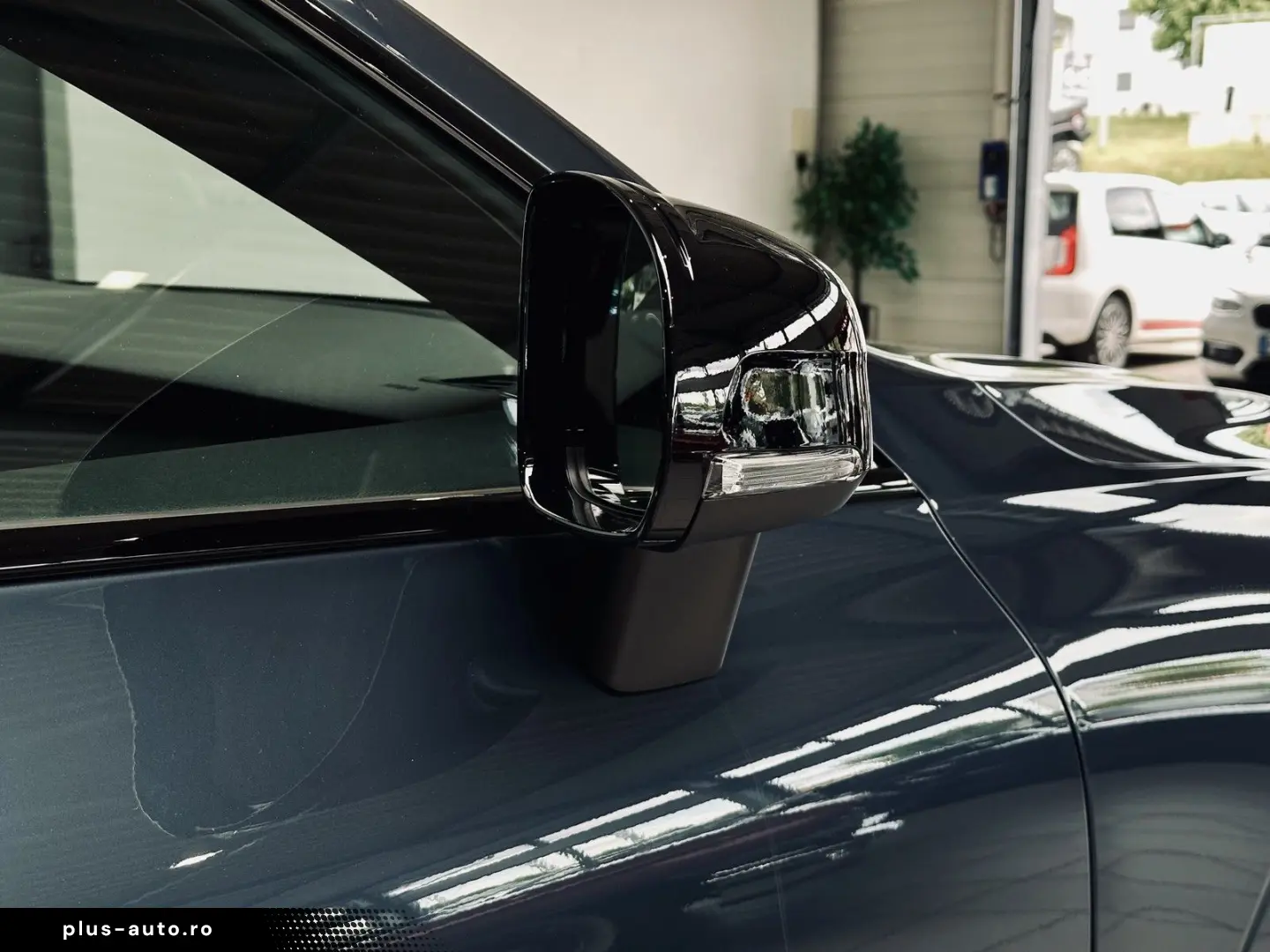VOLVO XC60 2021 — imagine 43