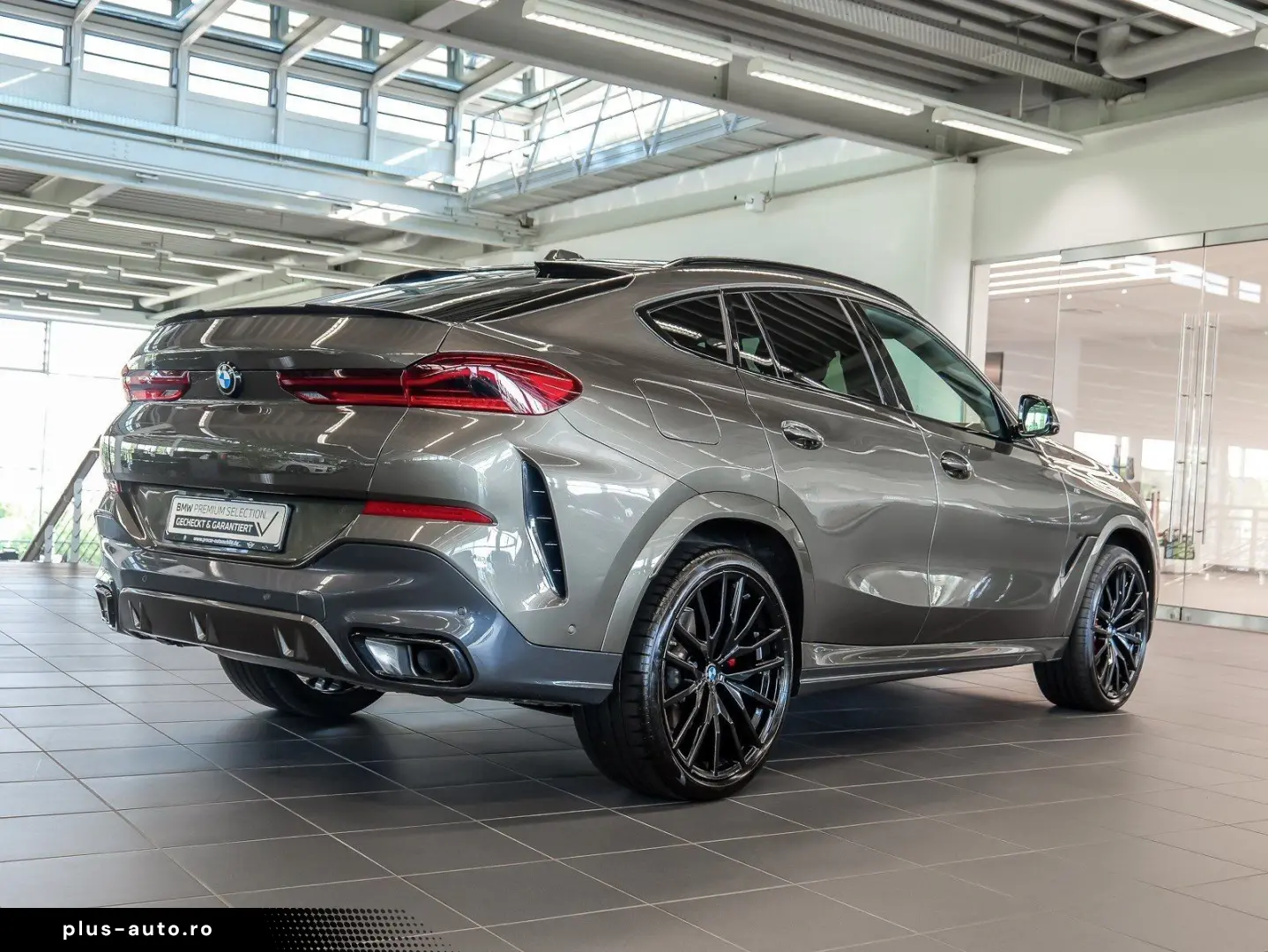 BMW X6 xDrive30d M Sport PANO HUD ACC AHK RFK NAVI L