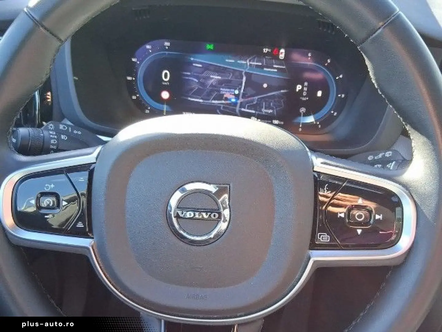 VOLVO XC60 2022 — imagine 14