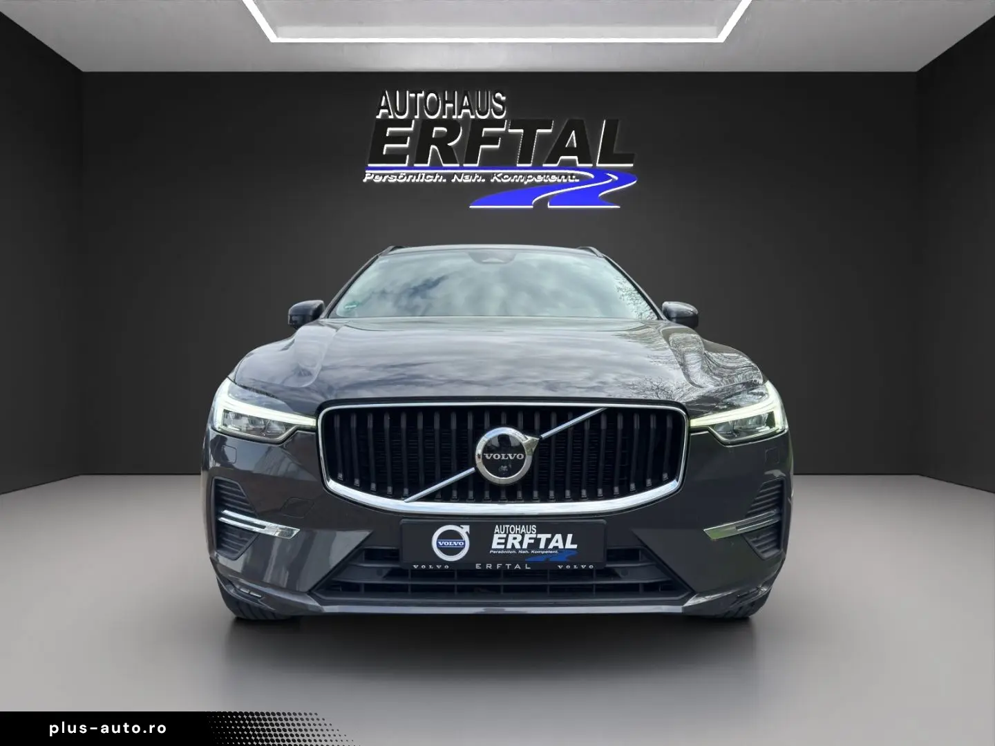 VOLVO XC60 2022 — imagine 2