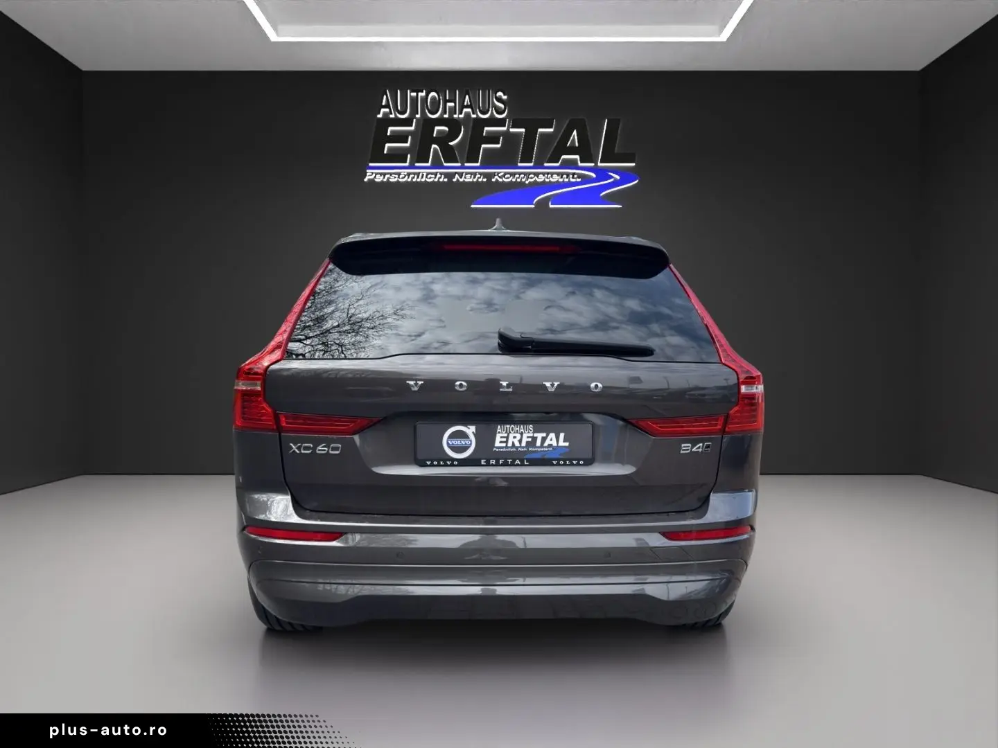 VOLVO XC60 2022 — imagine 5