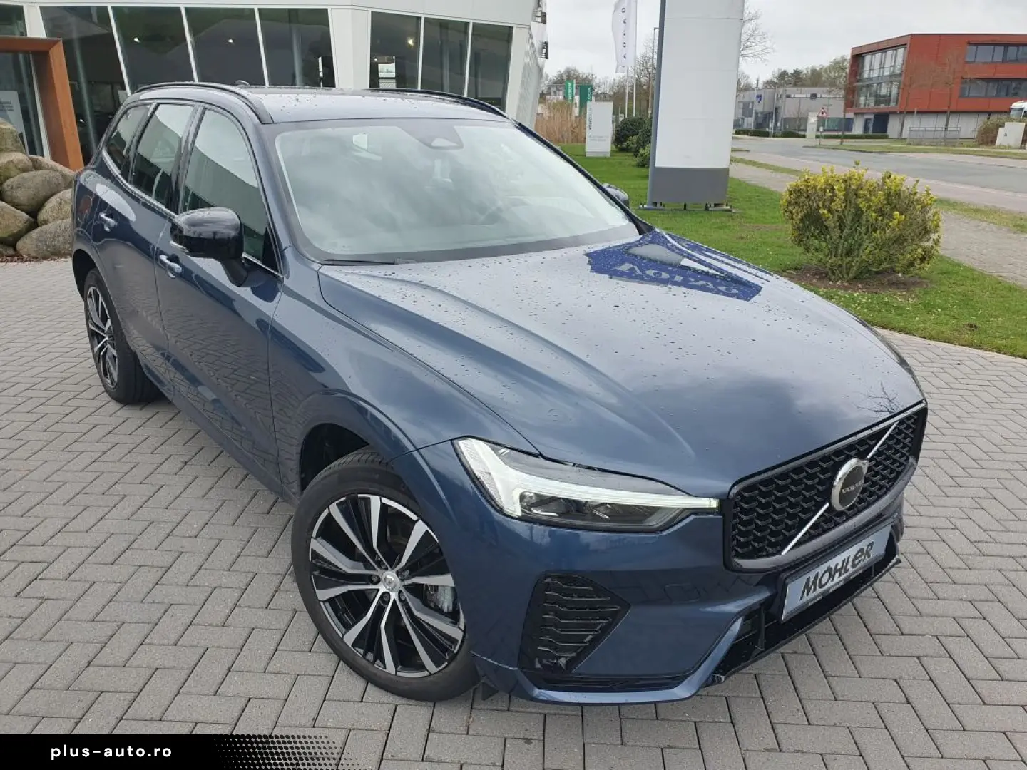 VOLVO XC60 2023 — imagine 3