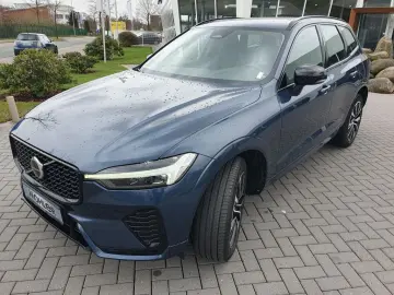 VOLVO XC60 B4 D AWD Plus Dark