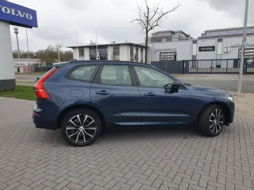 VOLVO XC60 B4 D AWD Plus Dark