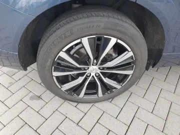 VOLVO XC60 B4 D AWD Plus Dark