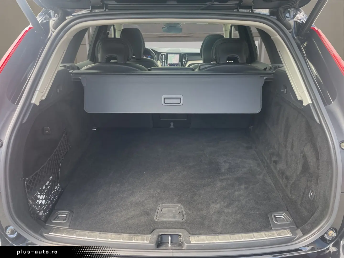VOLVO XC60 B5 Inscription AWD AHK LED 360  LM PANO