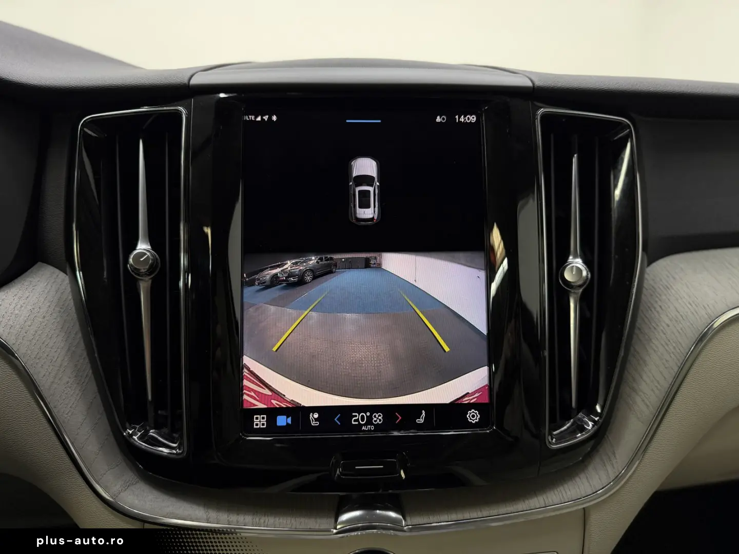VOLVO XC60 Plus Bright AWD R Kamera TOP