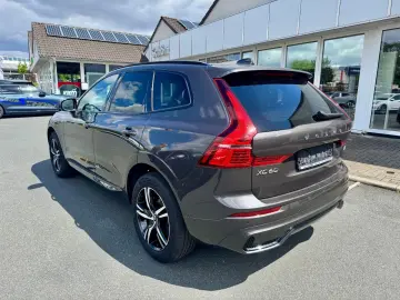 VOLVO XC60 B4 Diesel AWD 8-Gang R Design