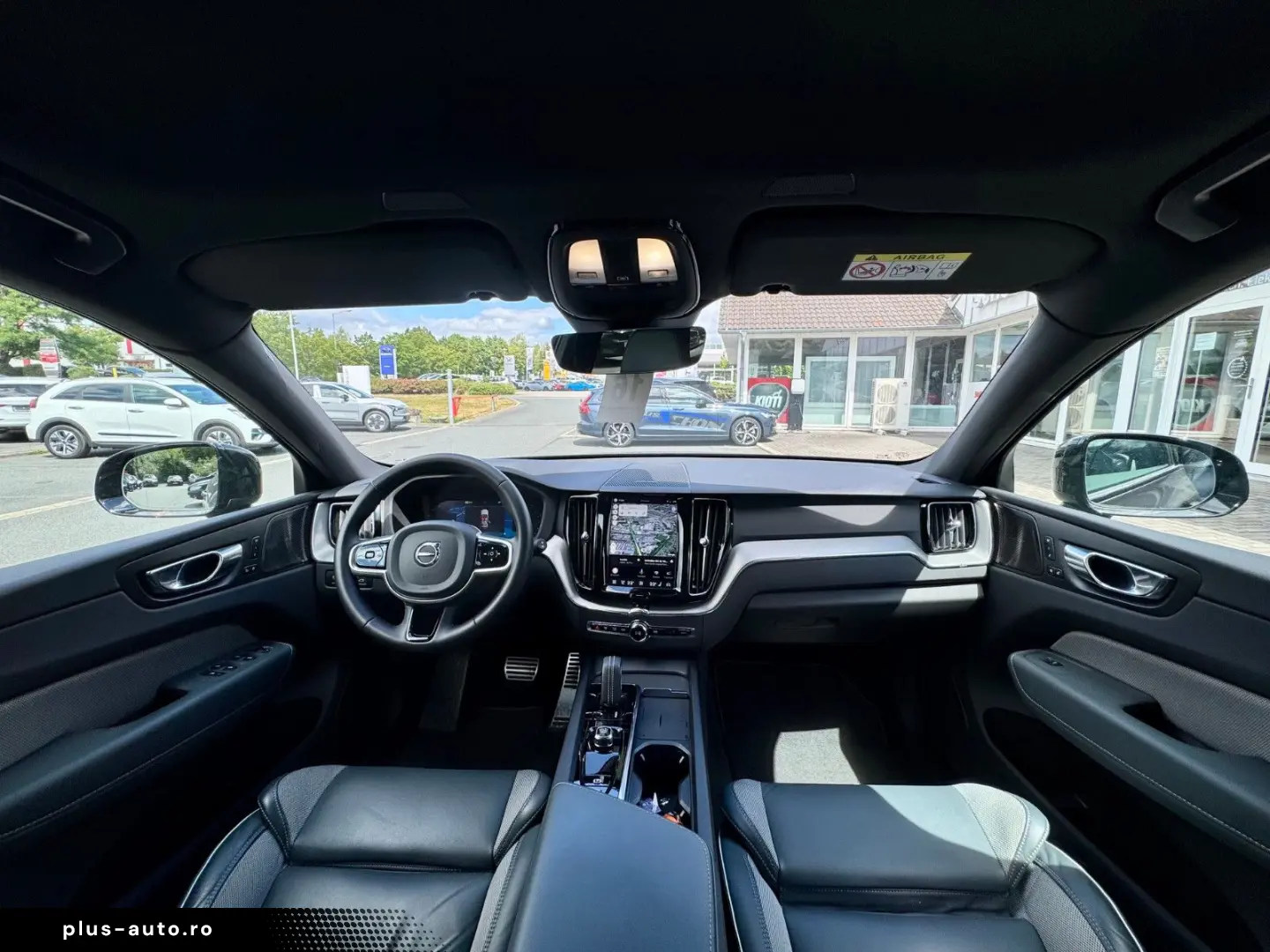 VOLVO XC60 B4 Diesel AWD 8-Gang R Design