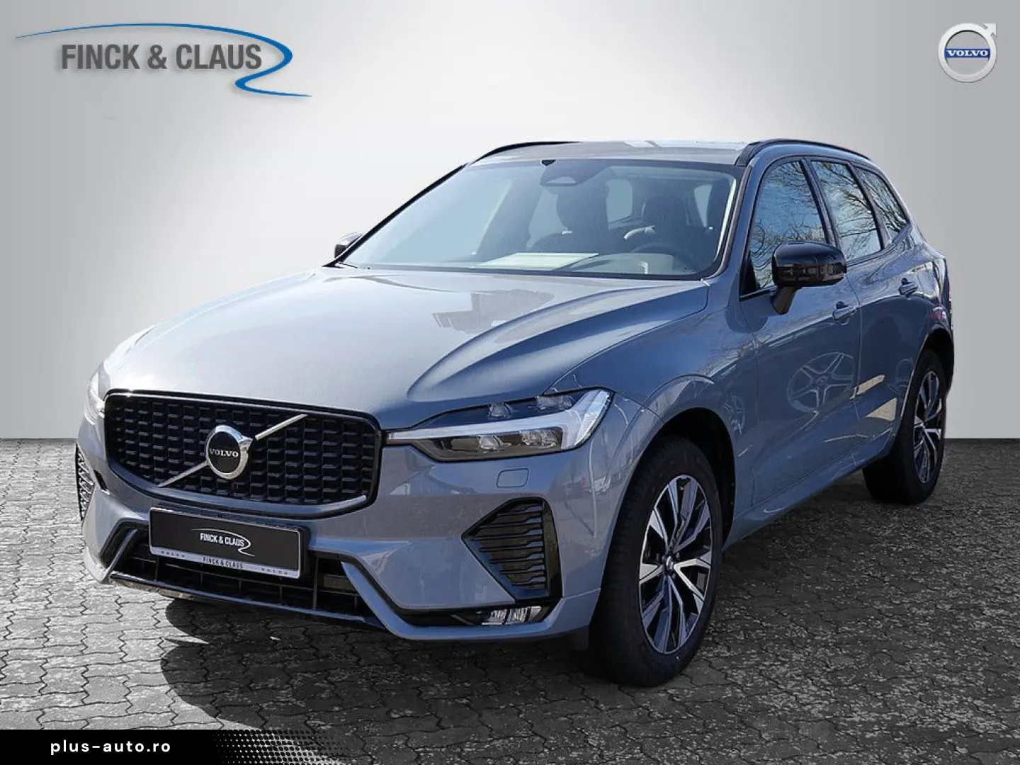 VOLVO XC60 B4 AWD Plus Dark