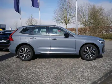 VOLVO XC60 B4 AWD Plus Dark