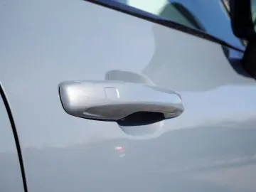 VOLVO XC60 B4 AWD Plus Dark