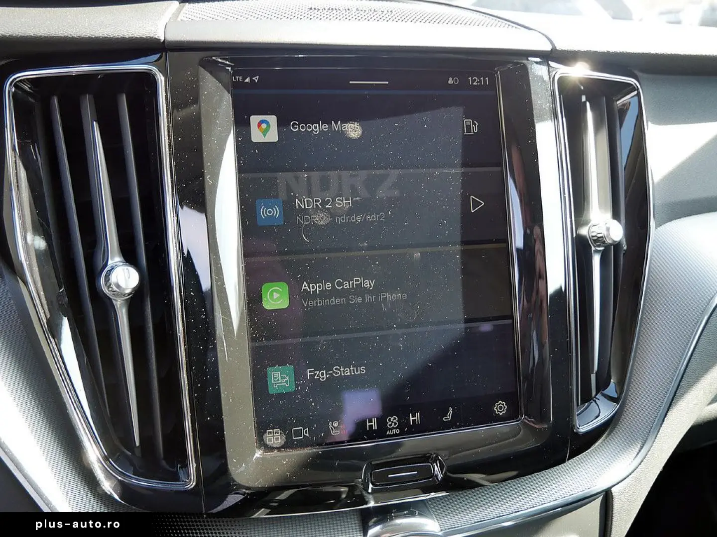 VOLVO XC60 B4 AWD Plus Dark