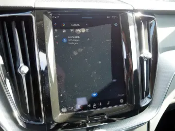 VOLVO XC60 B4 AWD Plus Dark