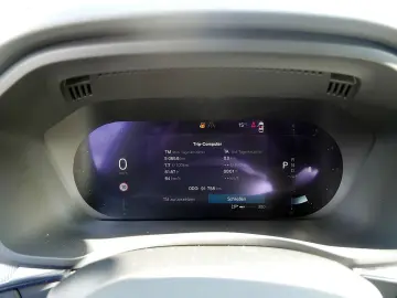 VOLVO XC60 B4 AWD Plus Dark