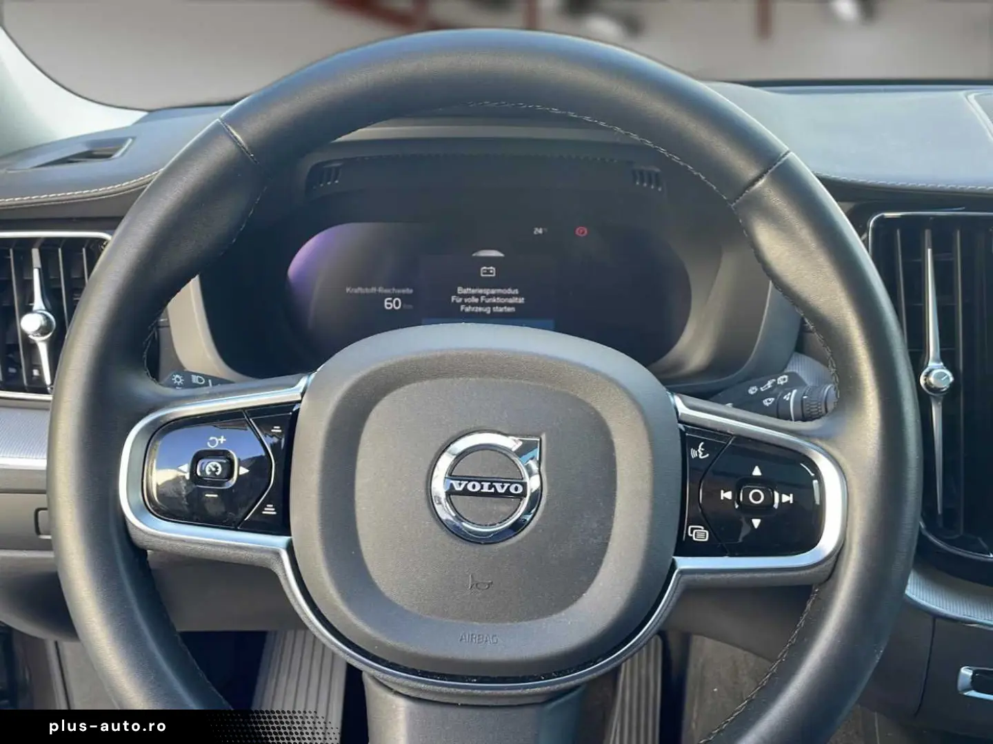 VOLVO XC60 B5 AWD Ultimate Bright ACC  360   LED