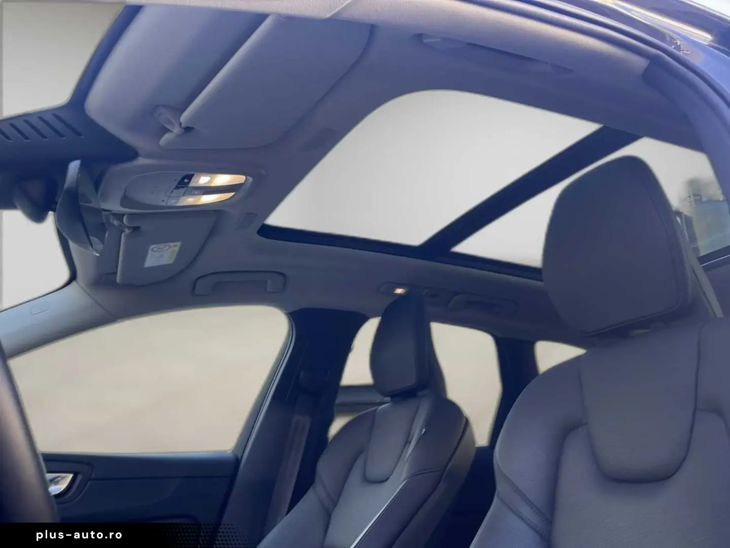 VOLVO XC60 B5 AWD Ultimate Bright ACC  360   LED