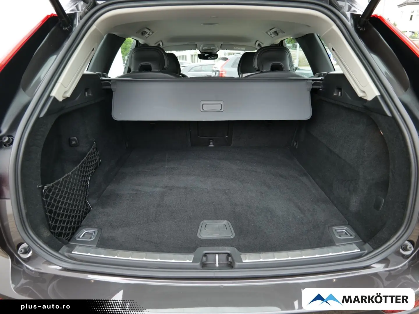 VOLVO XC60 B4 AWD Plus Bright  20  360 ACC