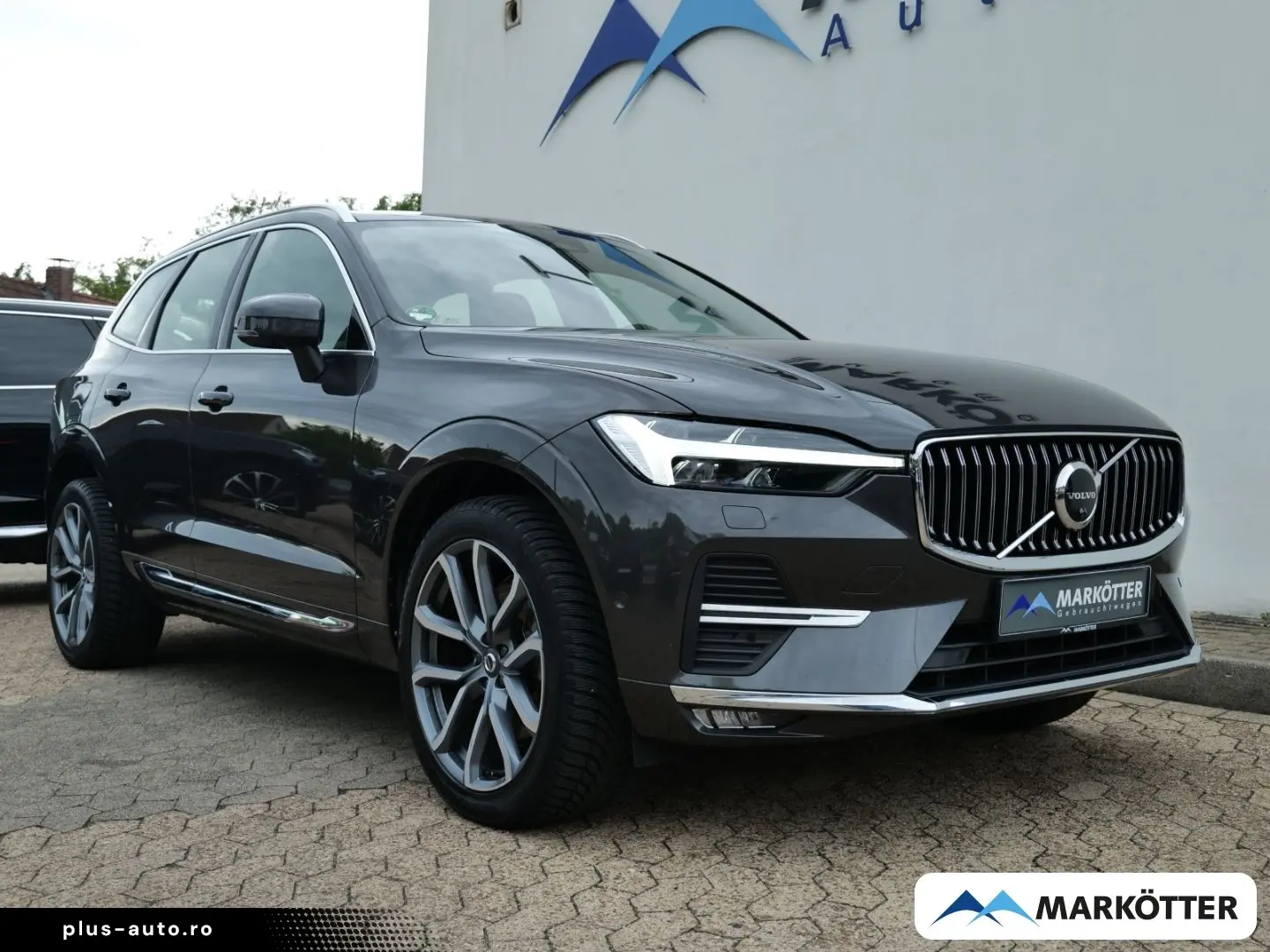 VOLVO XC60 B4 AWD Plus Bright  20  360 ACC
