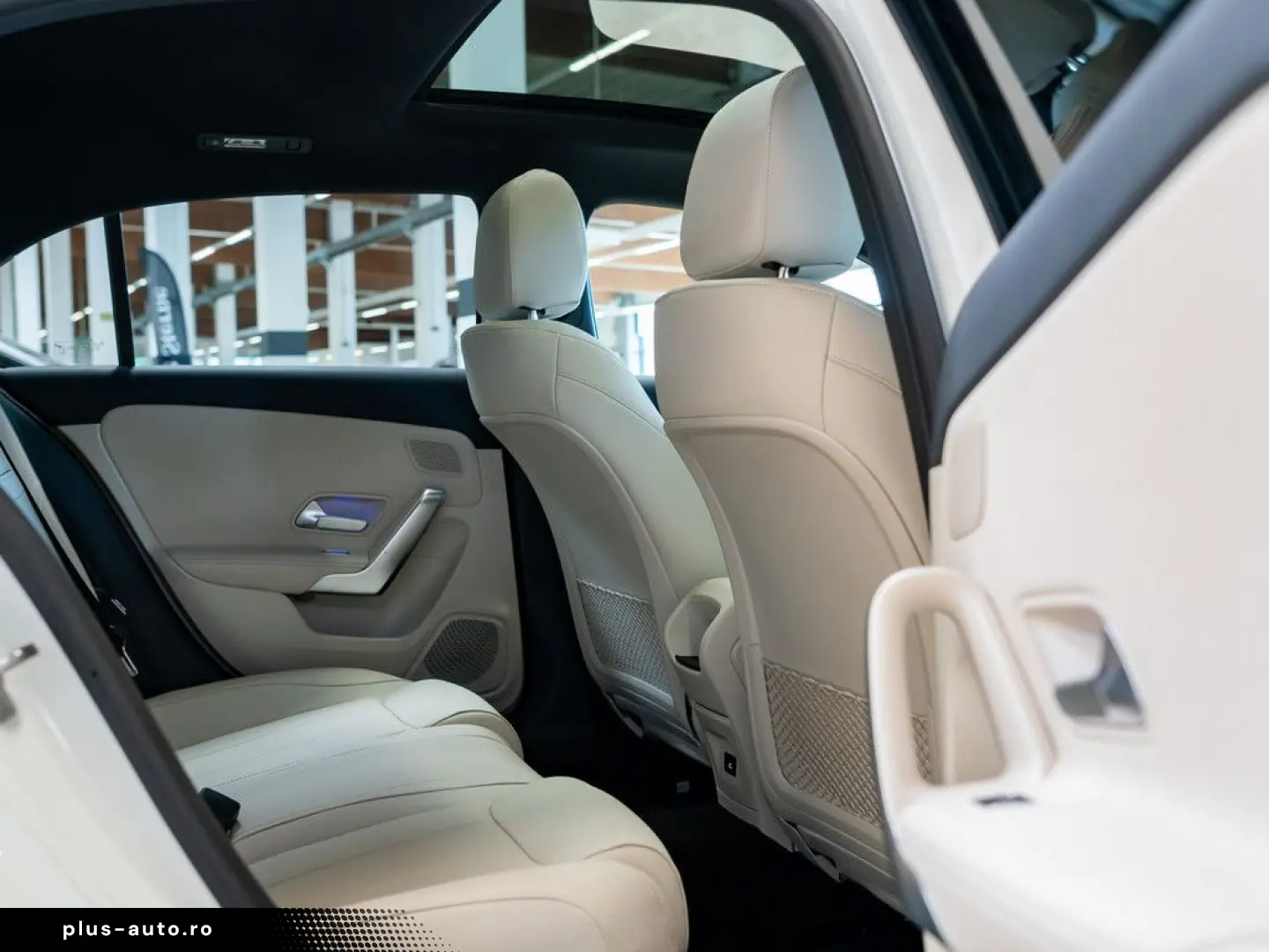 MERCEDES-BENZ A 250 e Progressive Advanced  PANO LED 360