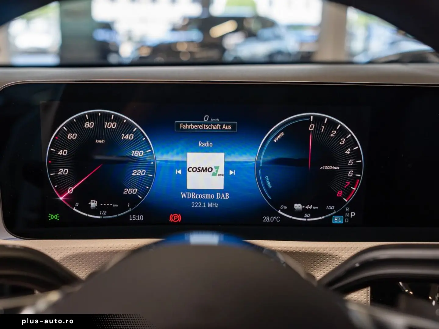 MERCEDES-BENZ A 250 e Progressive Advanced  PANO LED 360